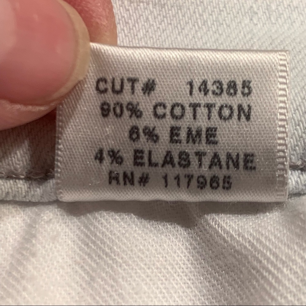 J BRAND Super Skinny Frostbite Denim Shorts - Picture 15 of 15